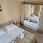 Apartman Leonardo Vrsi