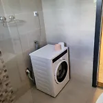 Leonardo Apartman *